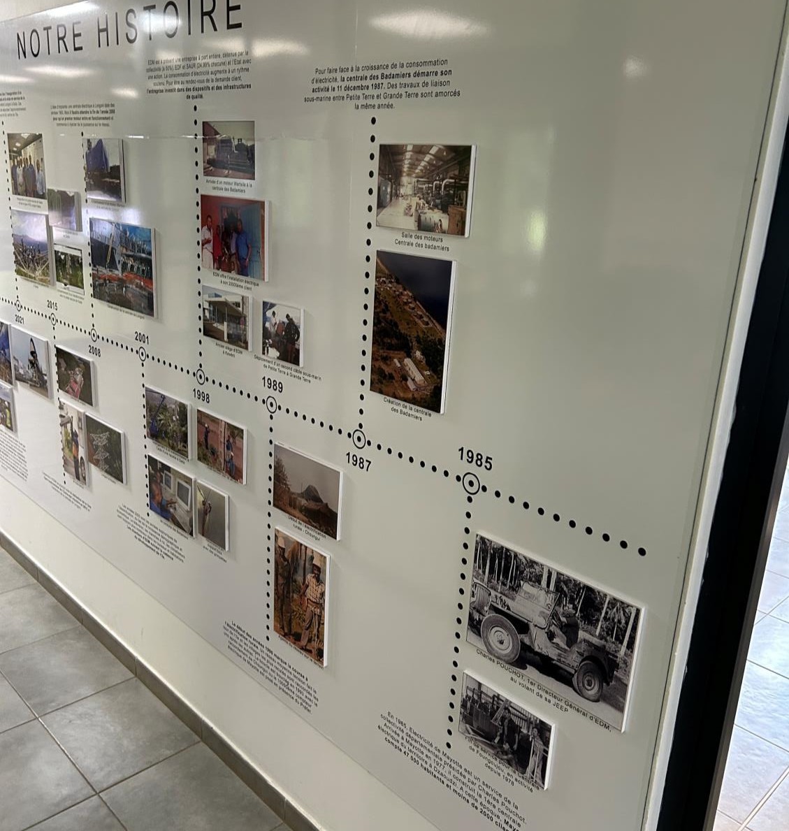 Exposition « Notre histoire » d’Électricité de Mayotte